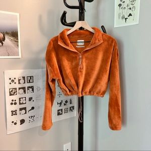 Crop Fuzzy Half Zip Sweatshirt